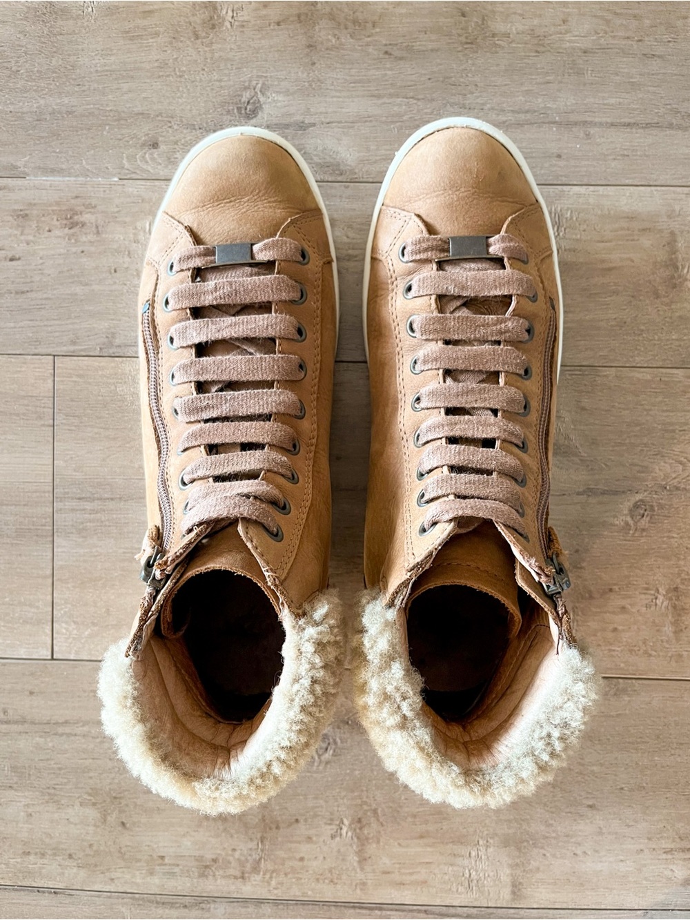UGG Olive High Top Sneakers Chestnut Brown Shearling Collar Women’s 9.5 - Picture 9 of 12